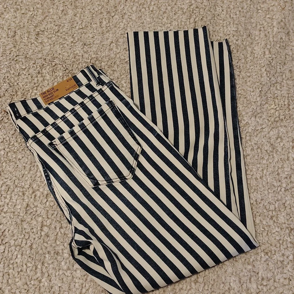 Kensie High Rise Striped Jeans in Blue and White - Picture 1 of 3